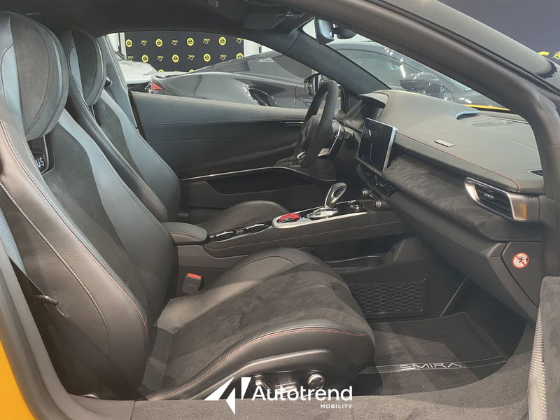 Lotus Emira usata a Bari (9)