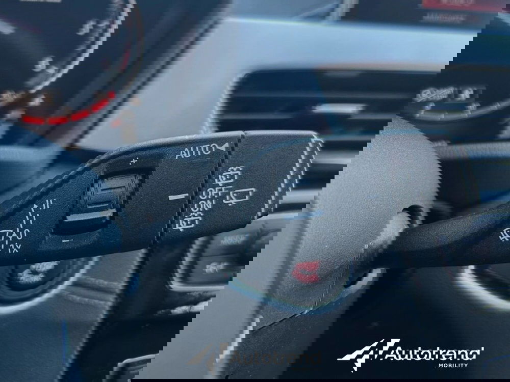 BMW X2 usata a Bari (11)