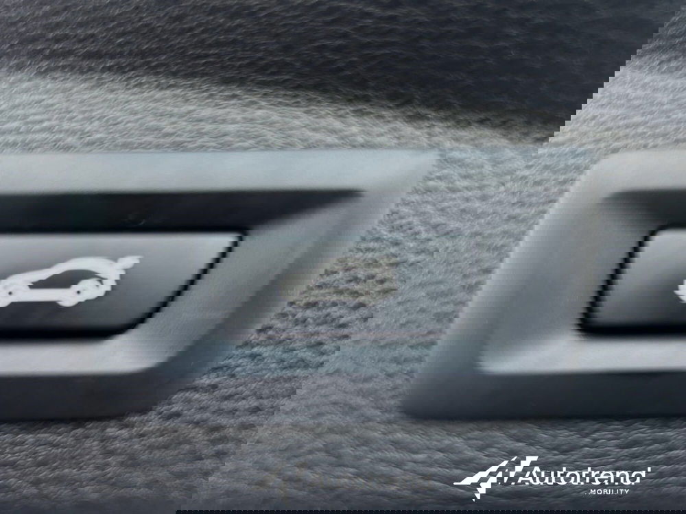 BMW X2 usata a Bari (19)