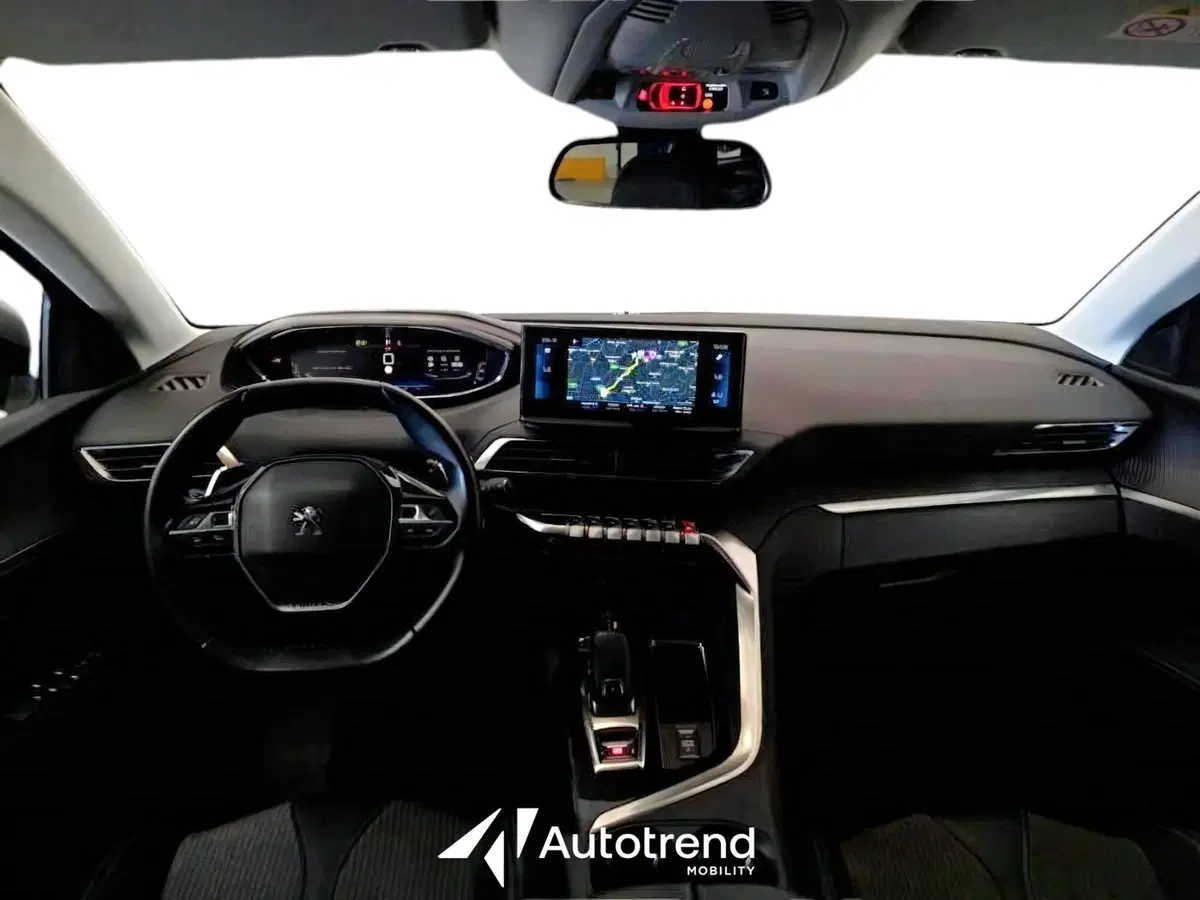 Peugeot 3008 usata a Bari (10)