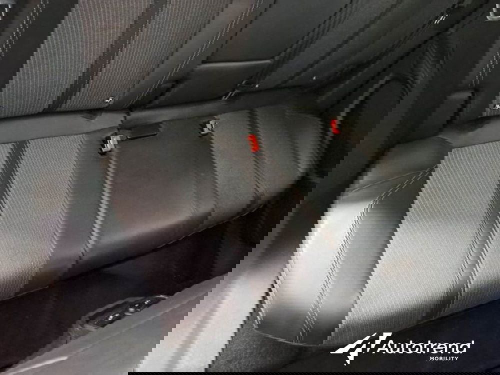 Peugeot 3008 usata a Bari (14)