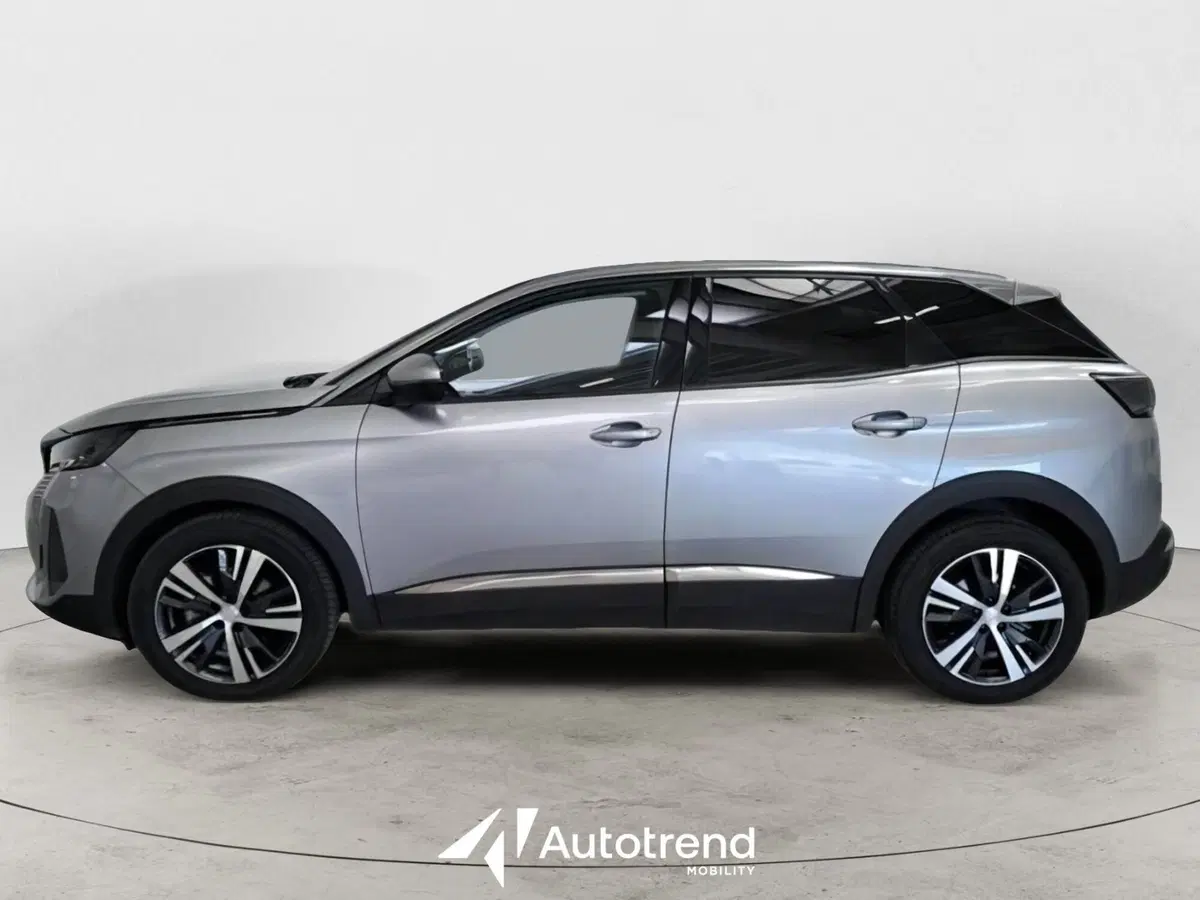 Peugeot 3008 usata a Bari (4)