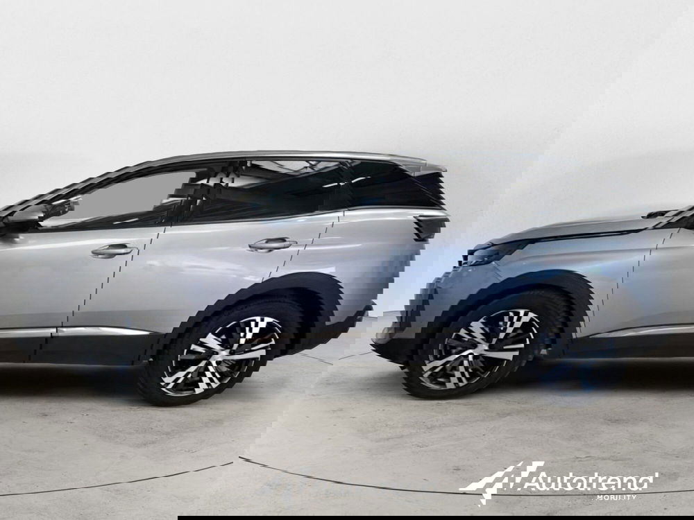 Peugeot 3008 usata a Bari (4)