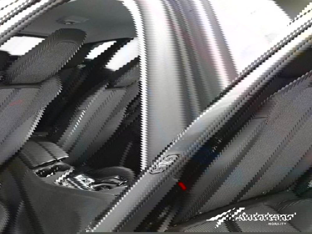 Peugeot 3008 usata a Bari (8)