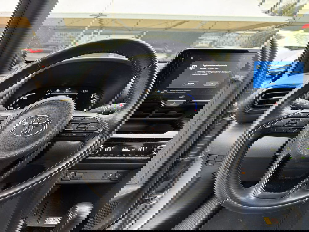 Toyota Yaris Cross usata a Como (8)