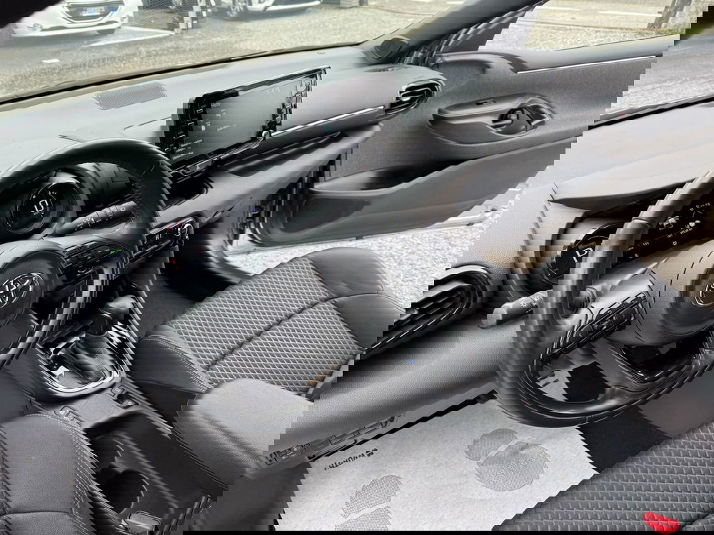 Toyota Yaris usata a Como (10)