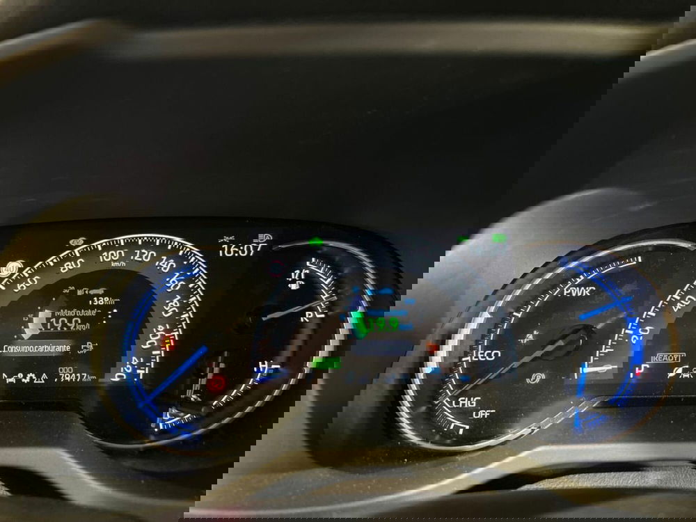 Toyota Rav4 usata a Lecco (10)