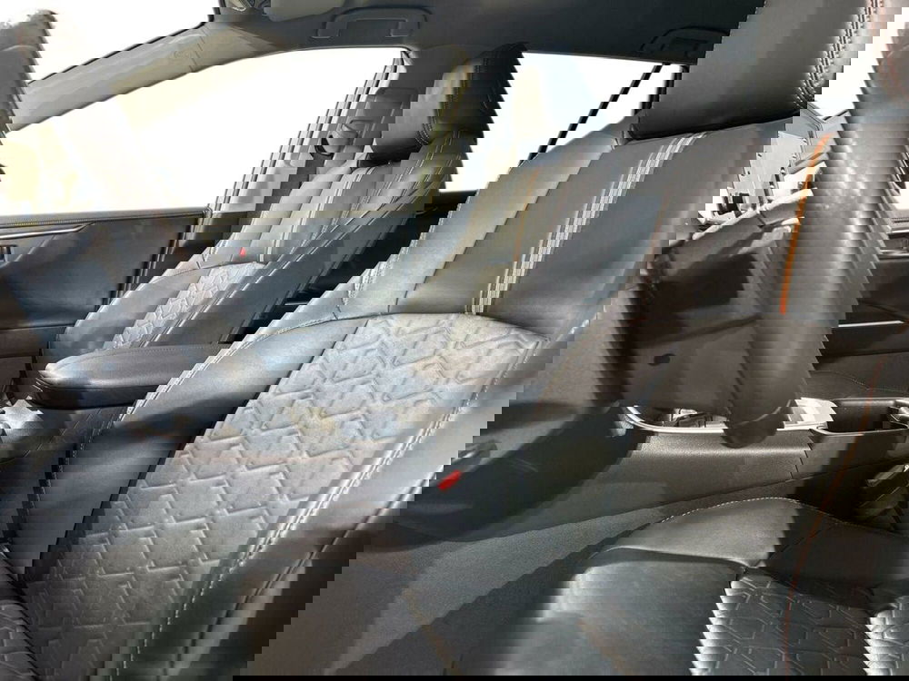 Toyota Rav4 usata a Lecco (11)