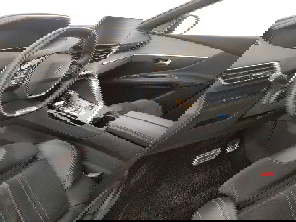 Peugeot 3008 usata a Caserta (20)