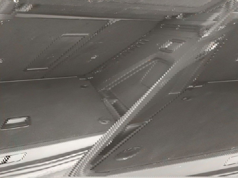 Peugeot 3008 usata a Caserta (8)