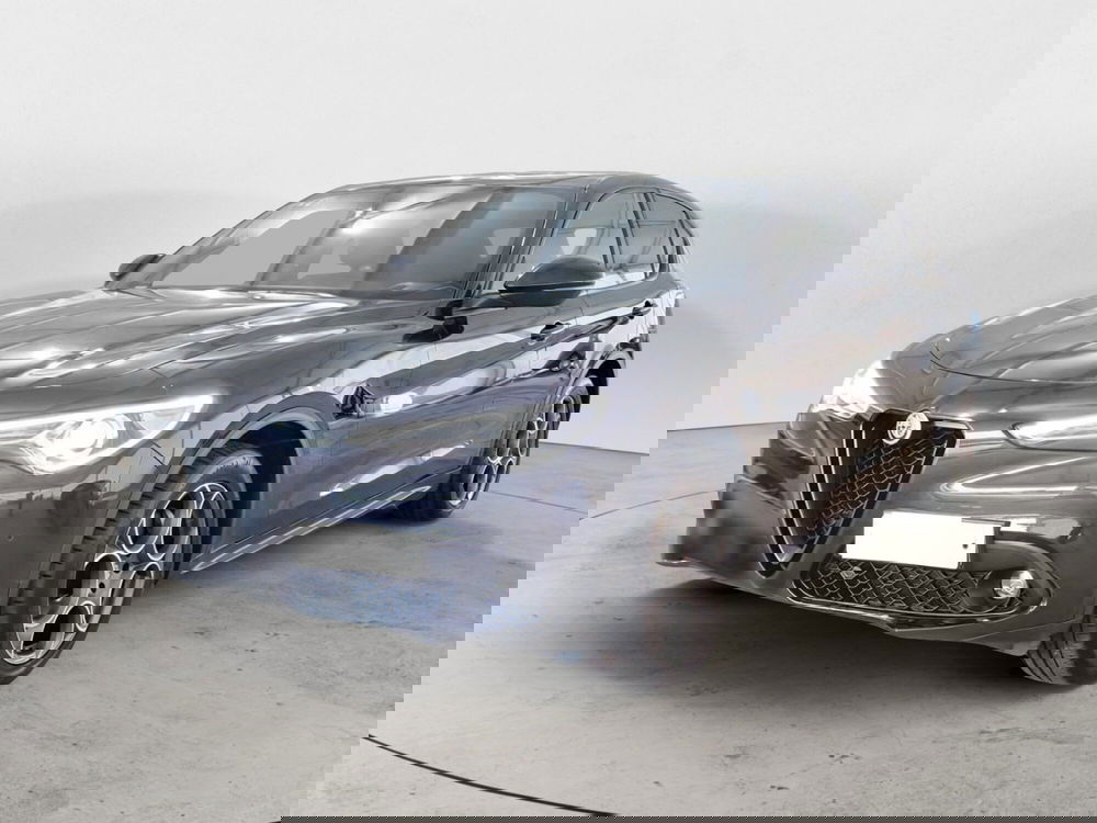 Alfa Romeo Stelvio usata a Salerno