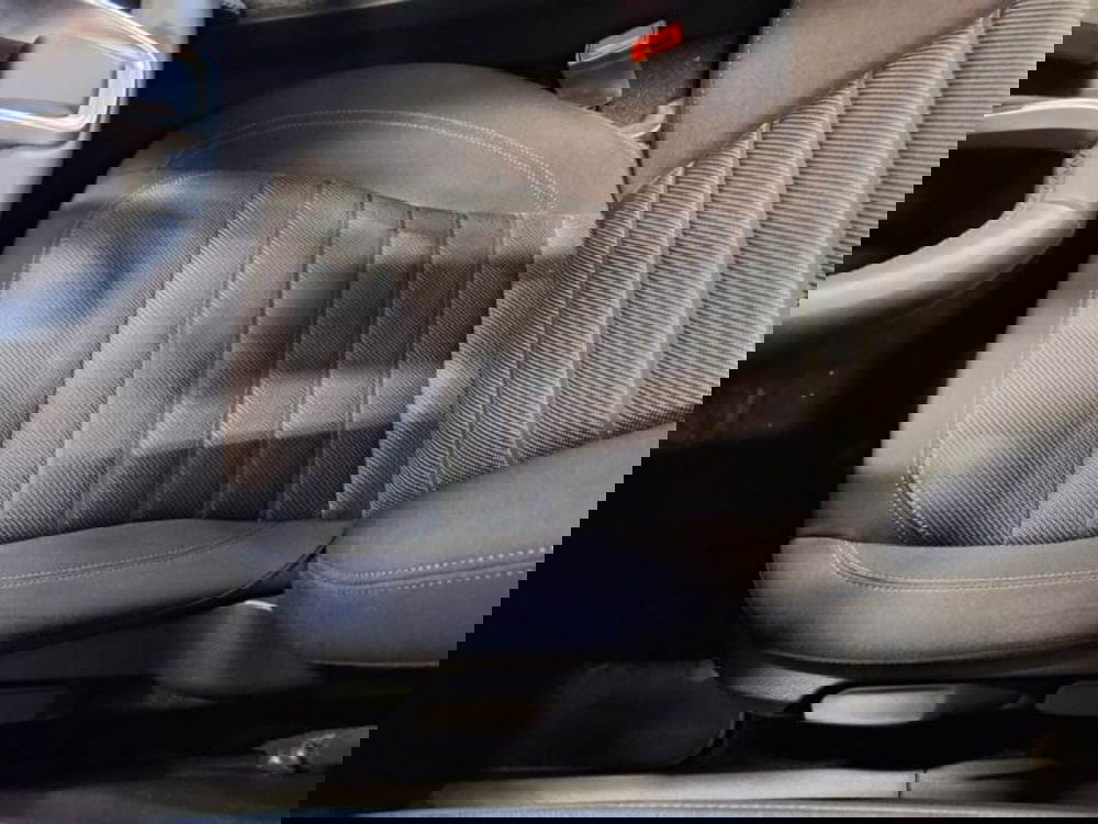 Alfa Romeo Stelvio usata a Salerno (13)