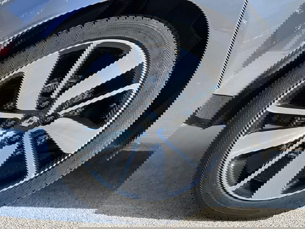 Renault Clio usata a Matera (11)