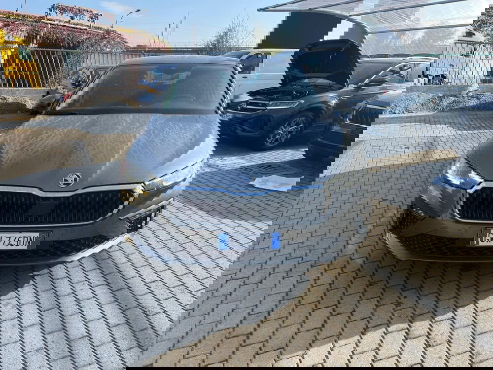 Skoda Scala usata a Milano (2)