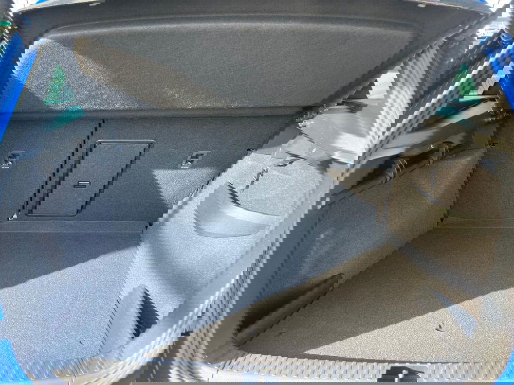 Skoda Karoq usata a Milano (10)