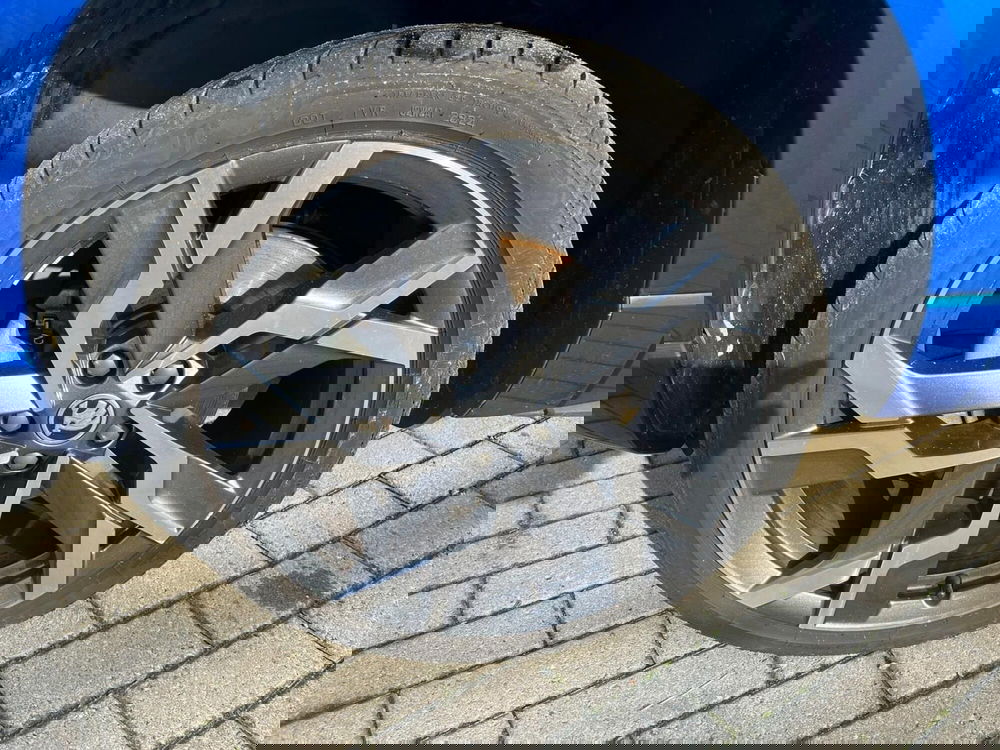 Skoda Karoq usata a Milano (20)