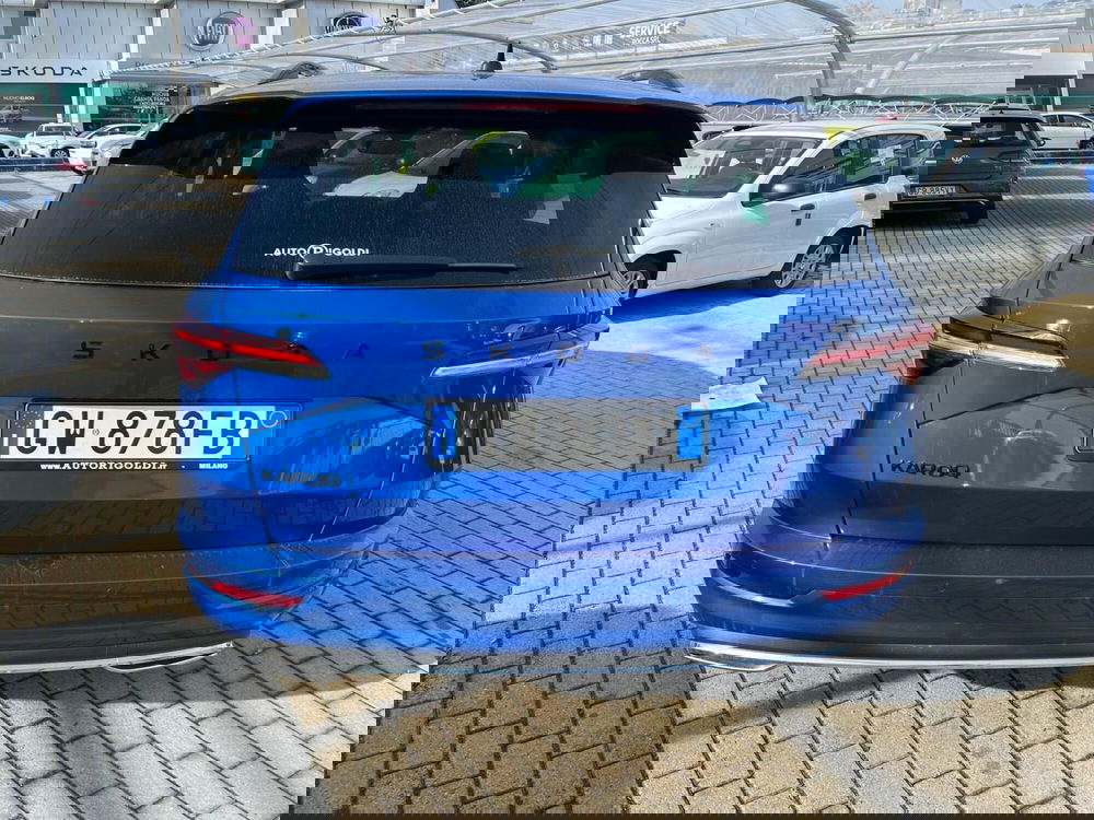 Skoda Karoq usata a Milano (8)