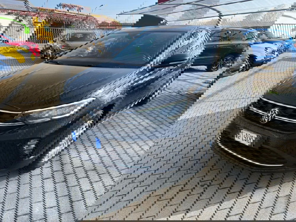 Volkswagen Taigo usata a Milano