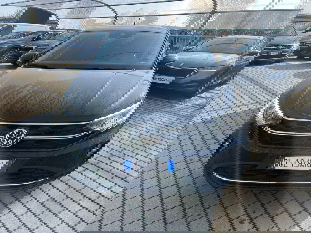 Volkswagen Taigo usata a Milano (2)