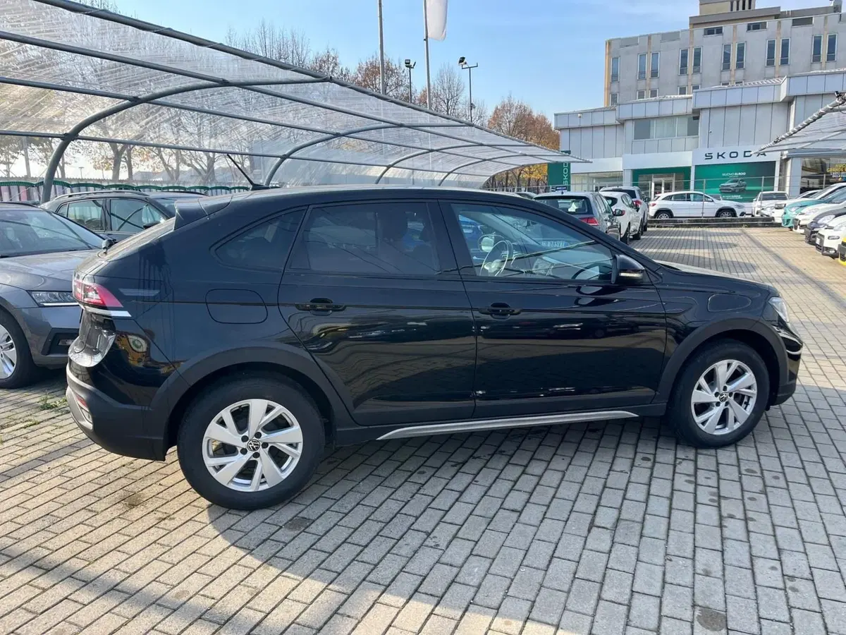 Volkswagen Taigo usata a Milano (4)