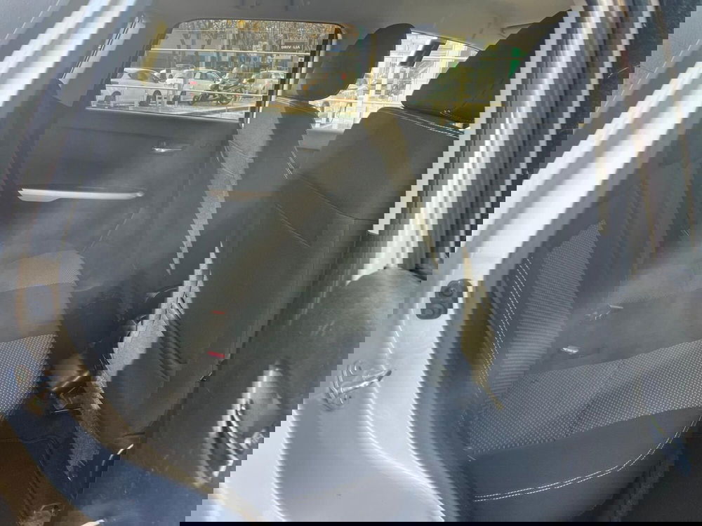 Suzuki Vitara usata a Milano (14)