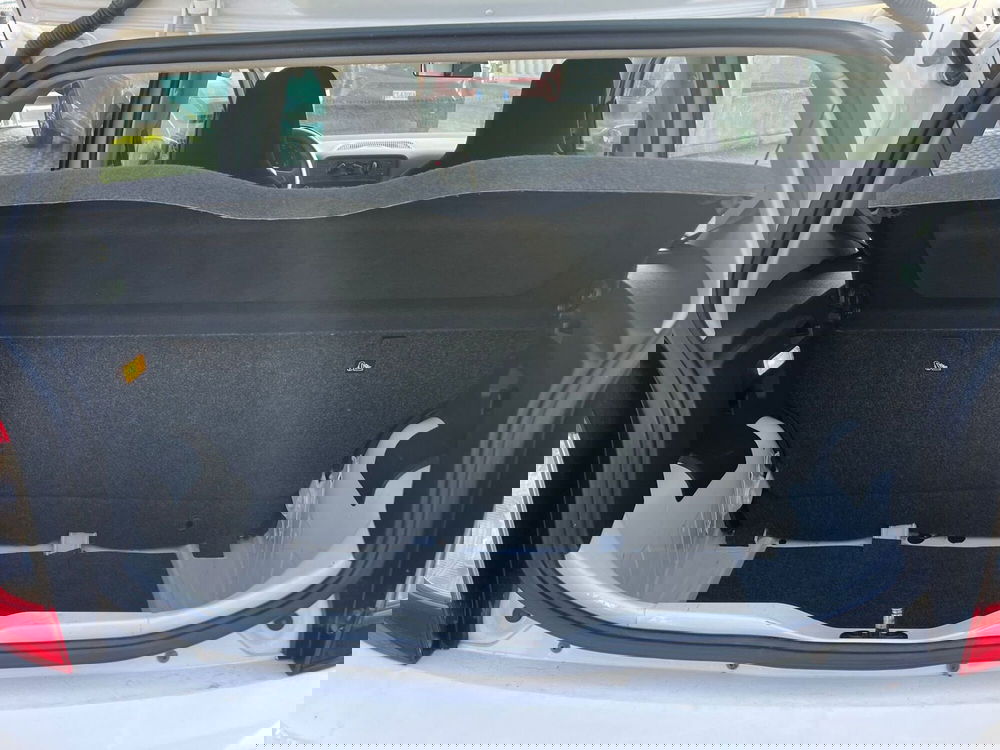 Skoda Citigo usata a Milano (10)