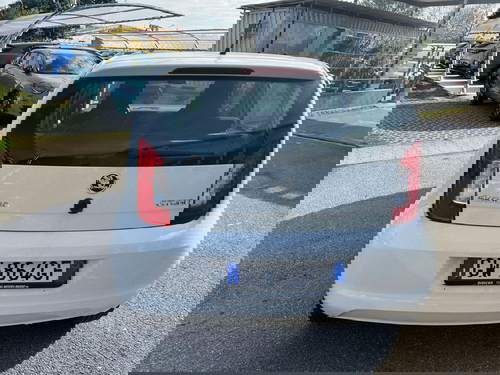 Skoda Citigo usata a Milano (8)