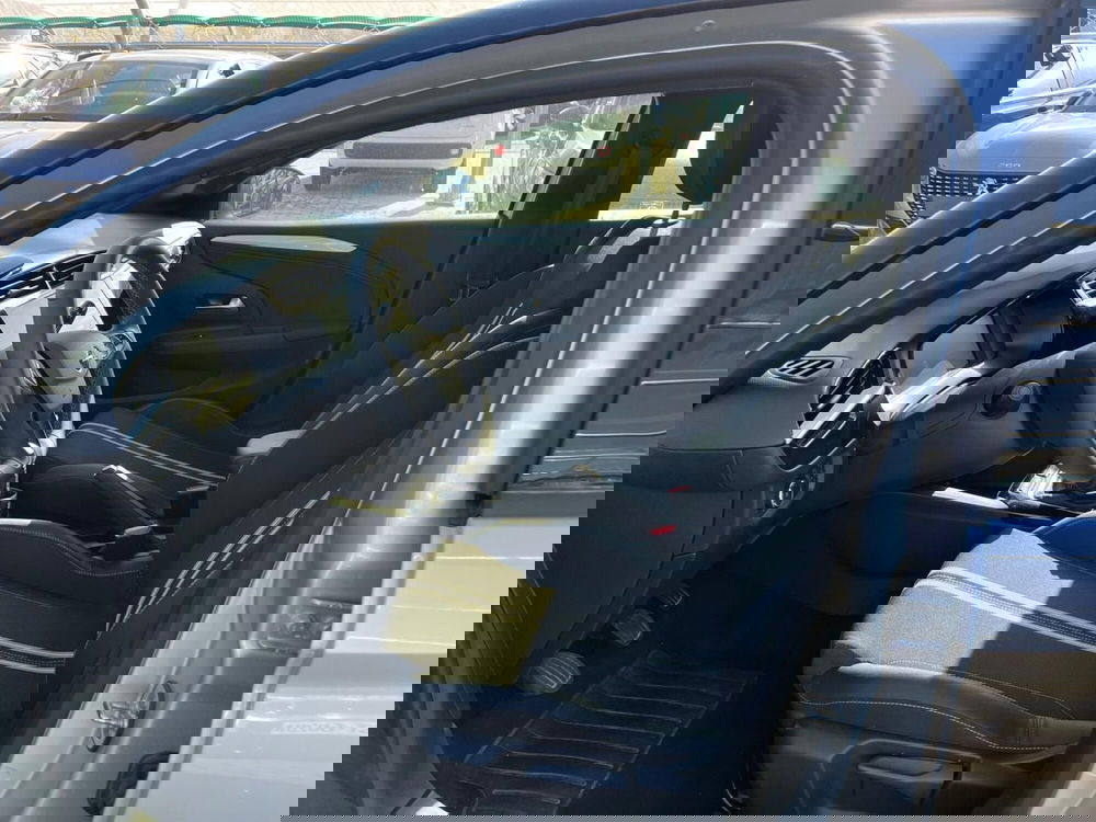 Opel Corsa usata a Milano (11)