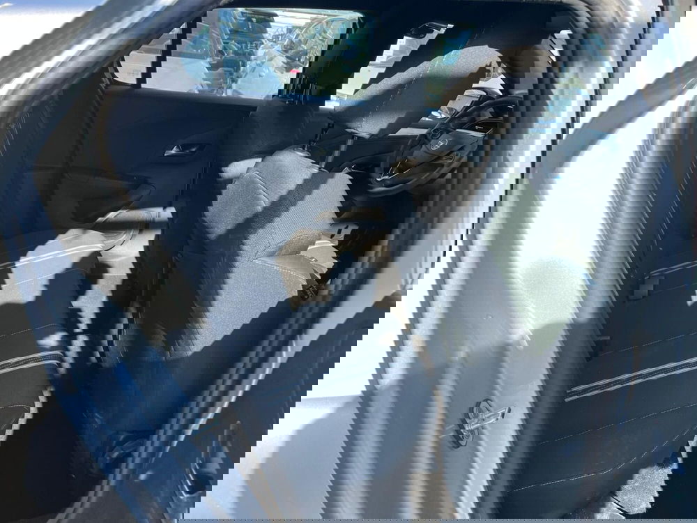 Opel Corsa usata a Milano (13)