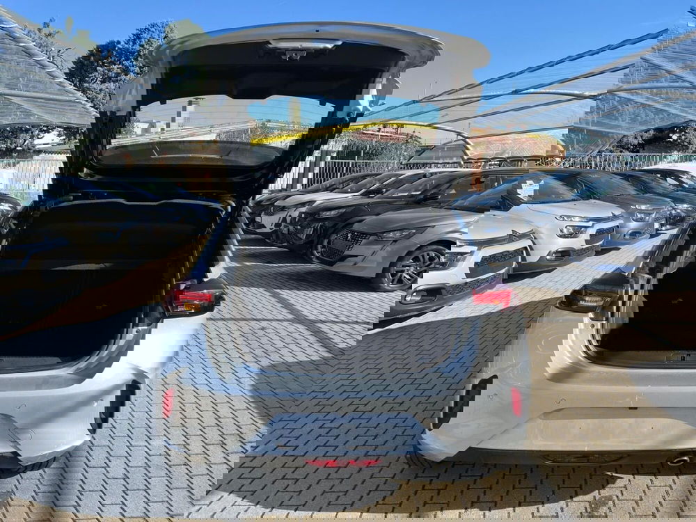 Opel Corsa usata a Milano (9)