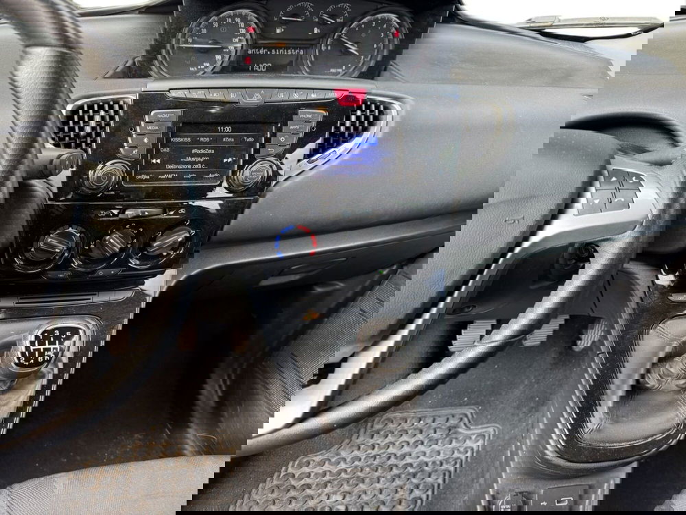 Lancia Ypsilon usata a Prato (11)