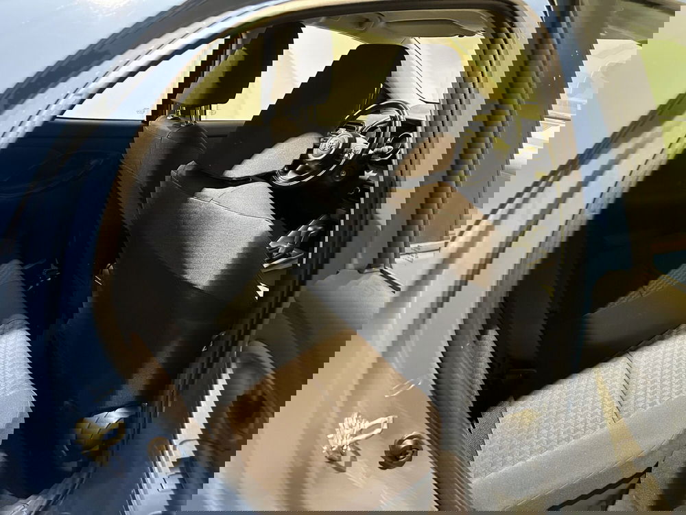 Toyota Yaris usata a Milano (8)