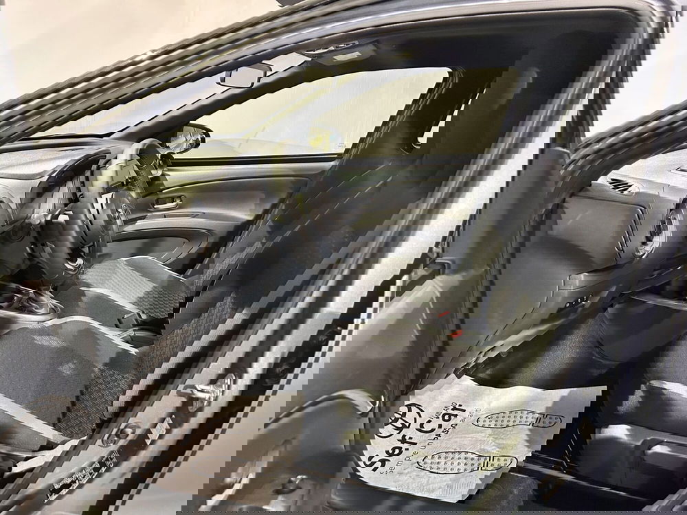 Toyota Aygo X usata a Milano (11)
