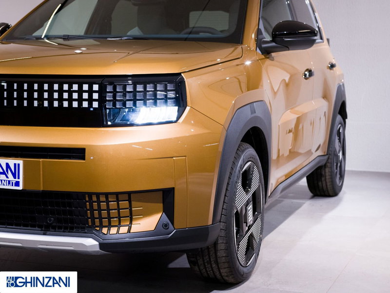 Fiat Grande Panda nuova a Bergamo (20)