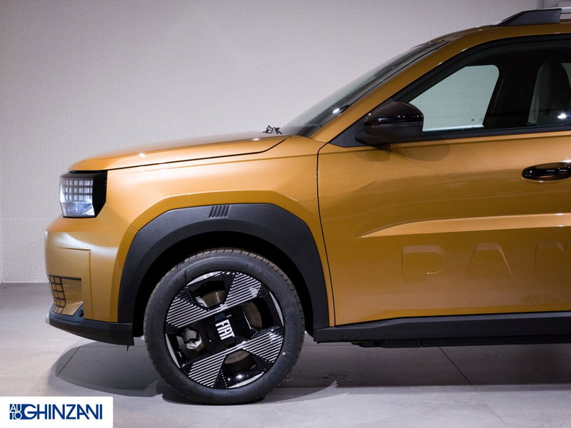 Fiat Grande Panda nuova a Bergamo (9)