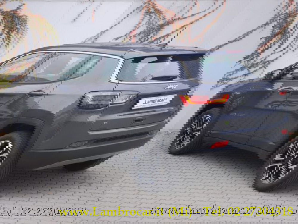 Jeep Compass usata a Milano (15)