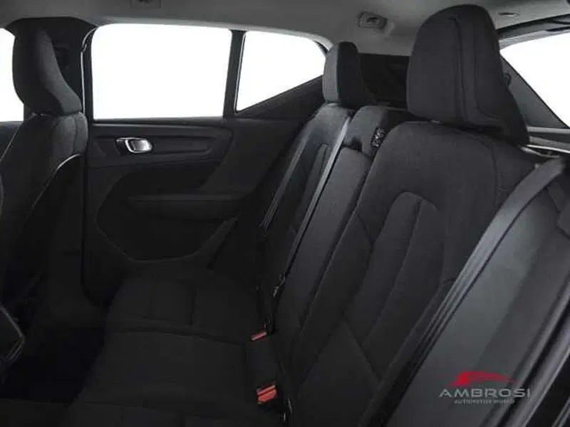 Volvo XC40 usata a Perugia (10)