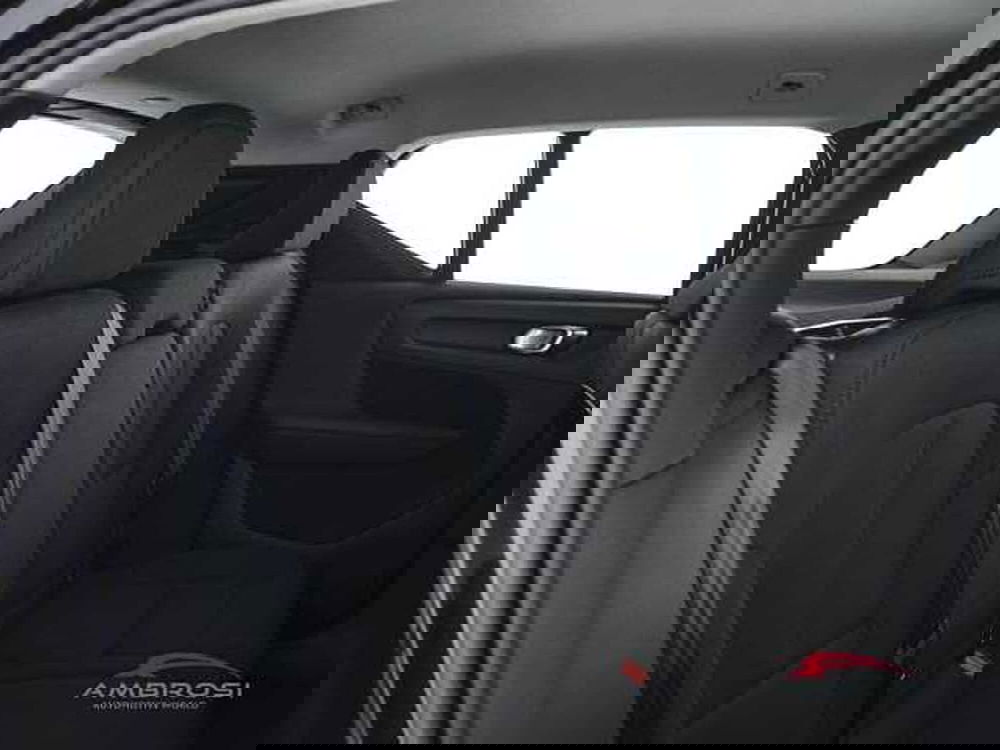 Volvo XC40 usata a Perugia (11)