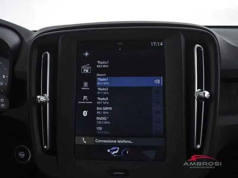 Volvo XC40 usata a Perugia (15)