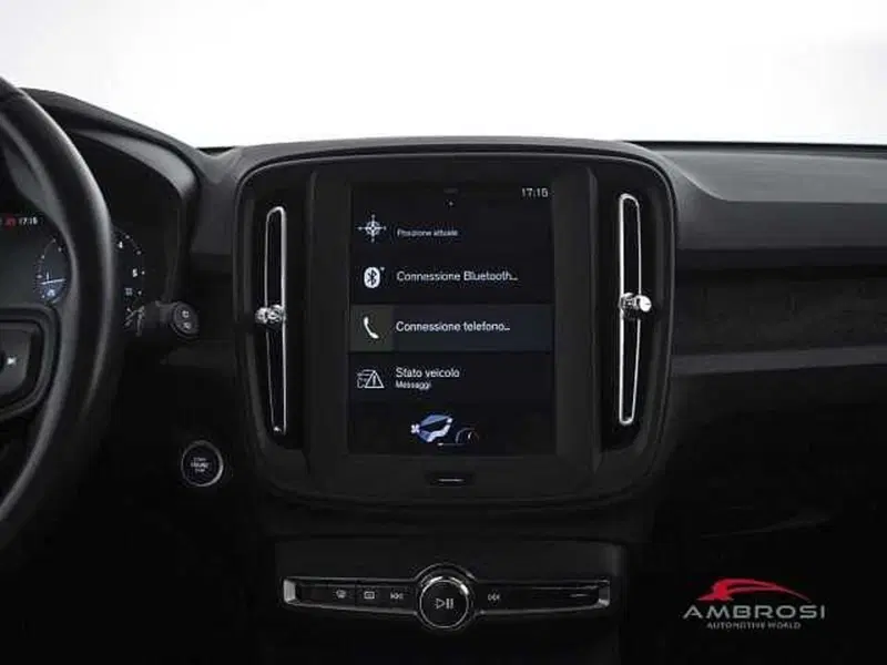 Volvo XC40 usata a Perugia (19)