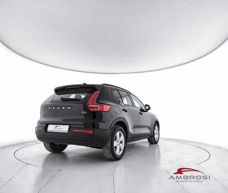 Volvo XC40 usata a Perugia (3)