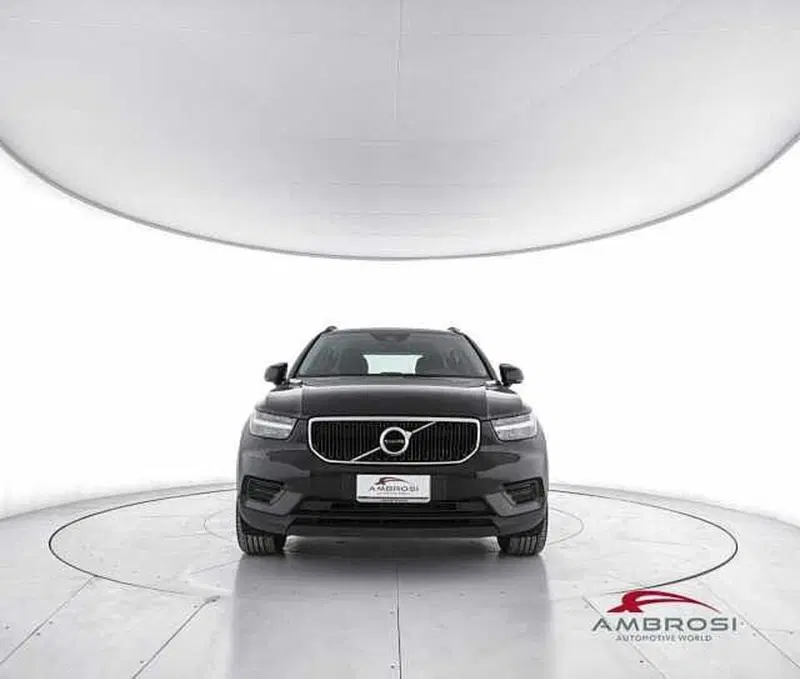 Volvo XC40 usata a Perugia (5)