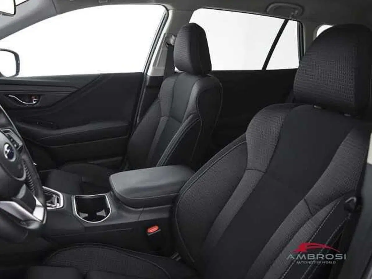 Subaru Outback usata a Viterbo (9)