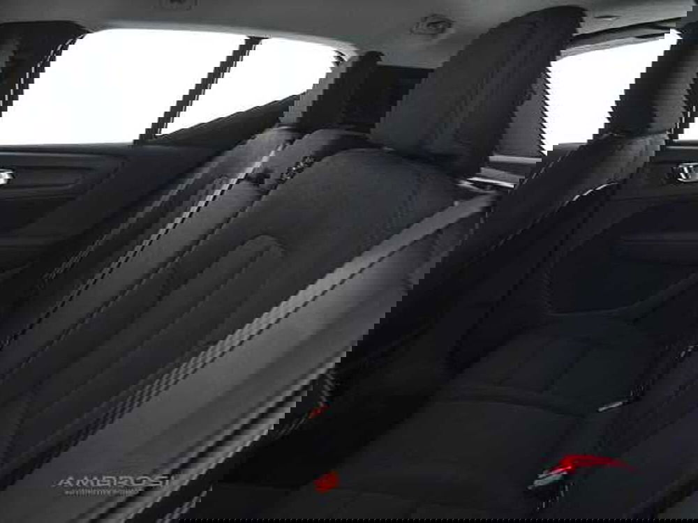 Volvo XC40 usata a Viterbo (10)