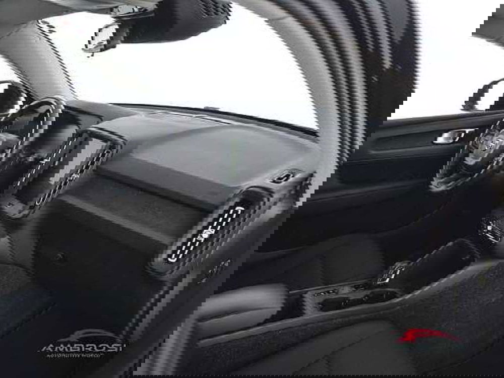 Volvo XC40 usata a Viterbo (12)