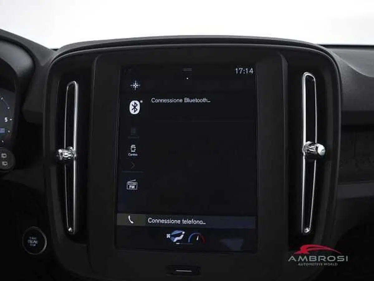 Volvo XC40 usata a Viterbo (16)