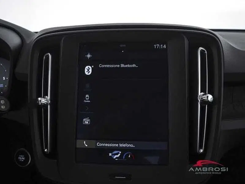 Volvo XC40 usata a Viterbo (16)