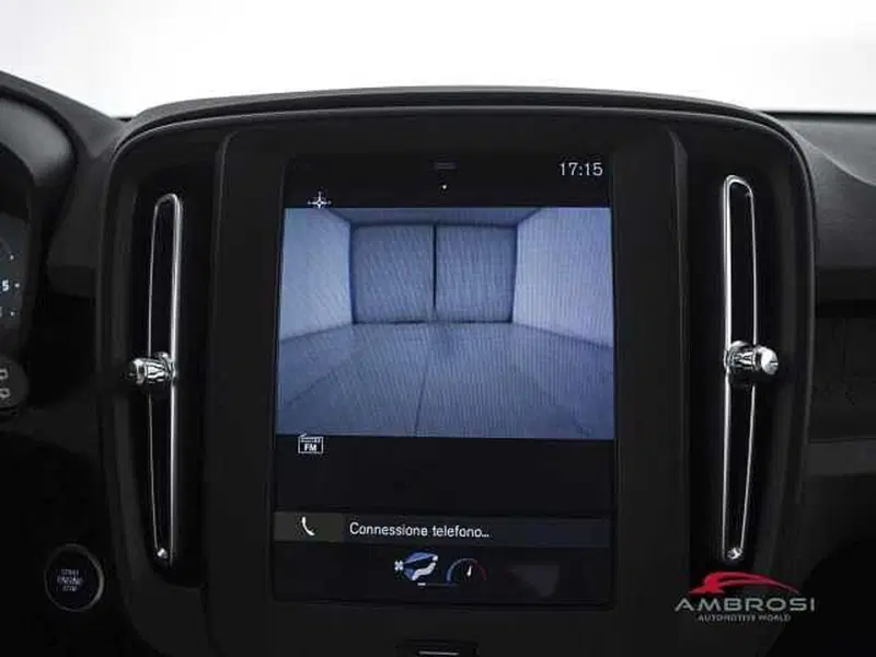 Volvo XC40 usata a Viterbo (17)