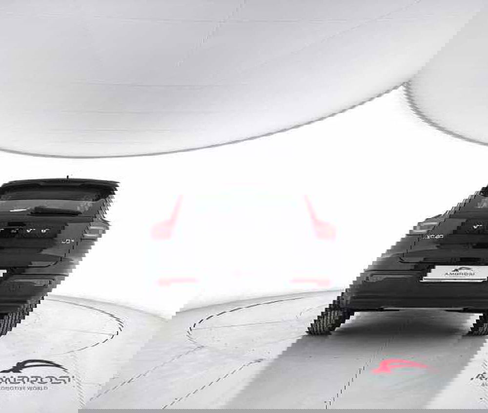 Volvo XC40 usata a Viterbo (6)