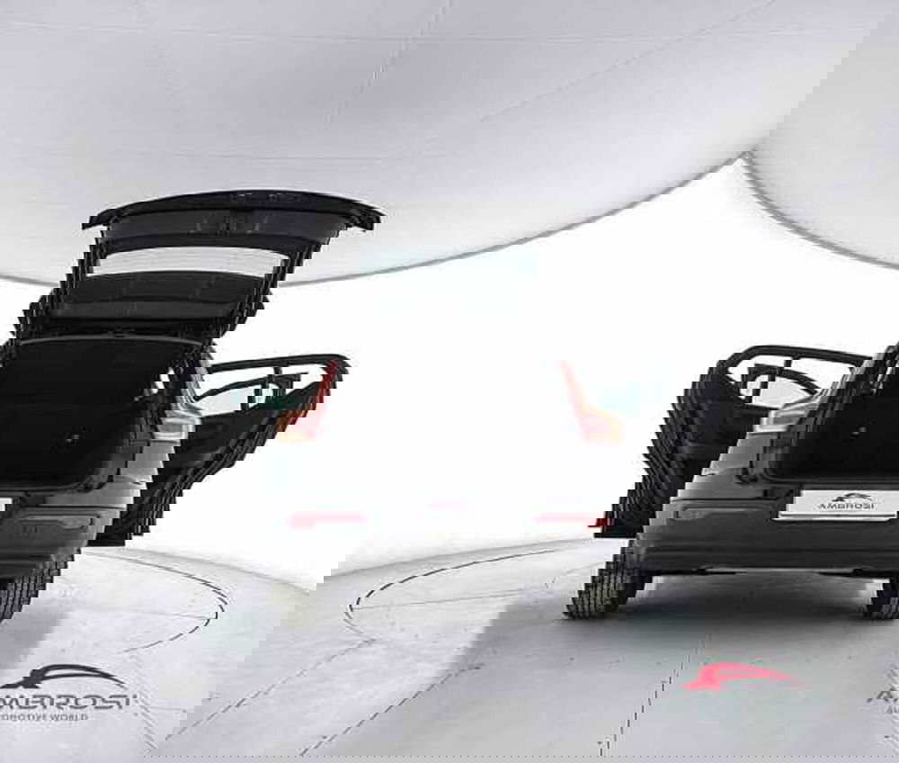 Volvo XC40 usata a Viterbo (7)